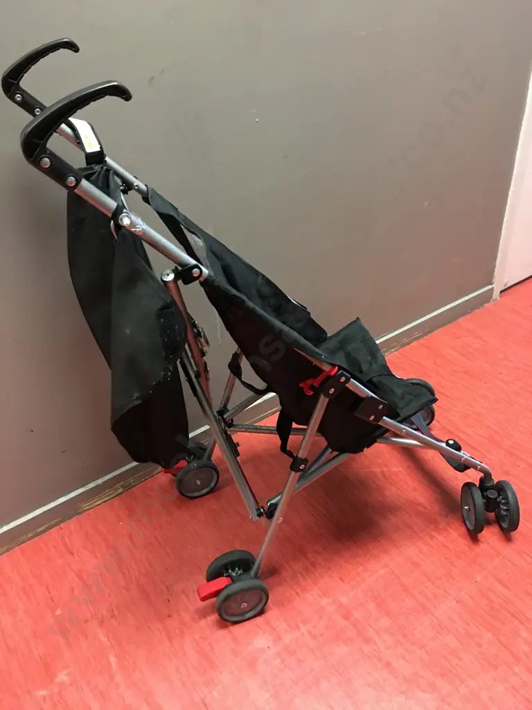 Kids Folding Stroller Image 1++